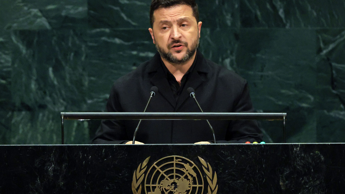 Zelenskyy says Ukraine will lose the war if US switches sides 