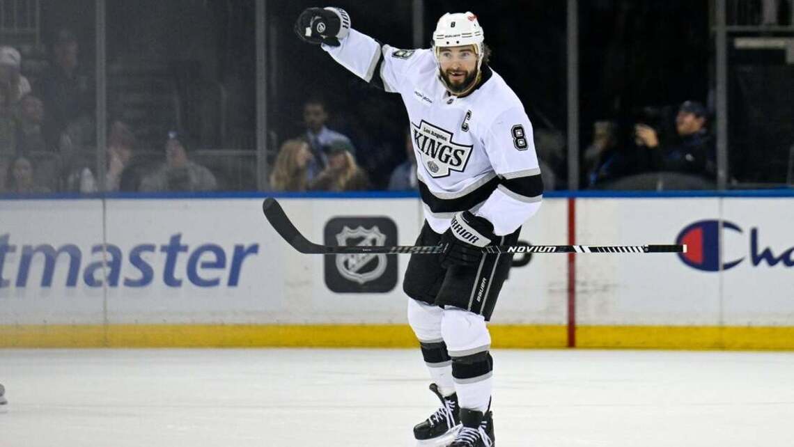 Kings strive to continue improved play on road as Blackhawks await  
