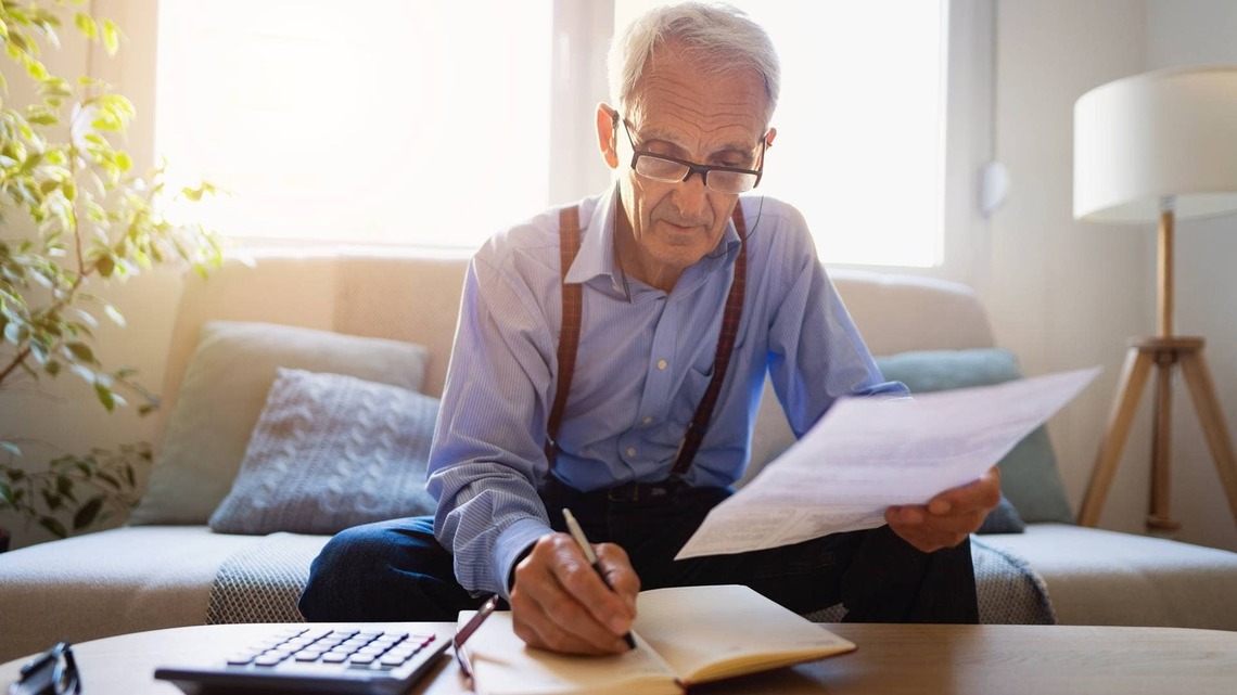 Retirees face surprising problem with 401(k)s 