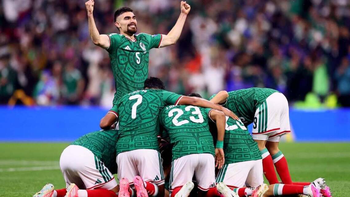 First-half goals send Mexico to comfortable 2-0 victory over Ecuador 