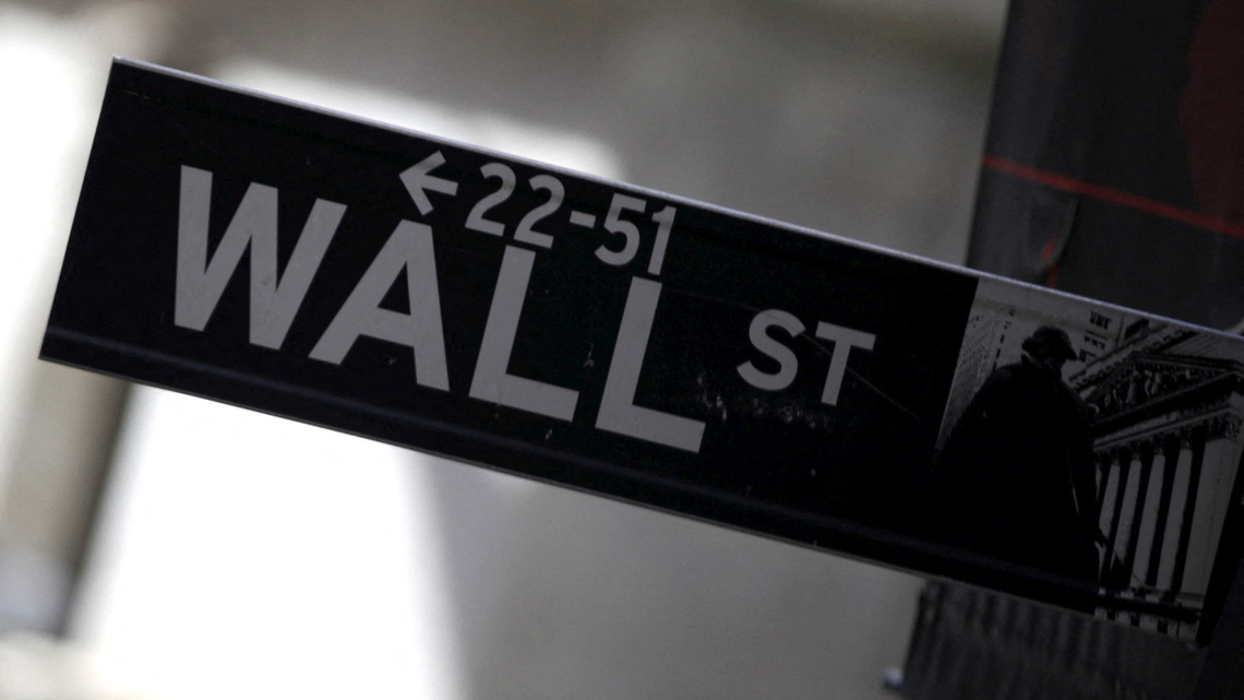 Global equity funds draw inflows for fourth week as Treasury yields ease 