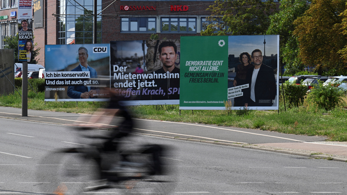 Russia steps up disinformation before German elections, security sources say 
