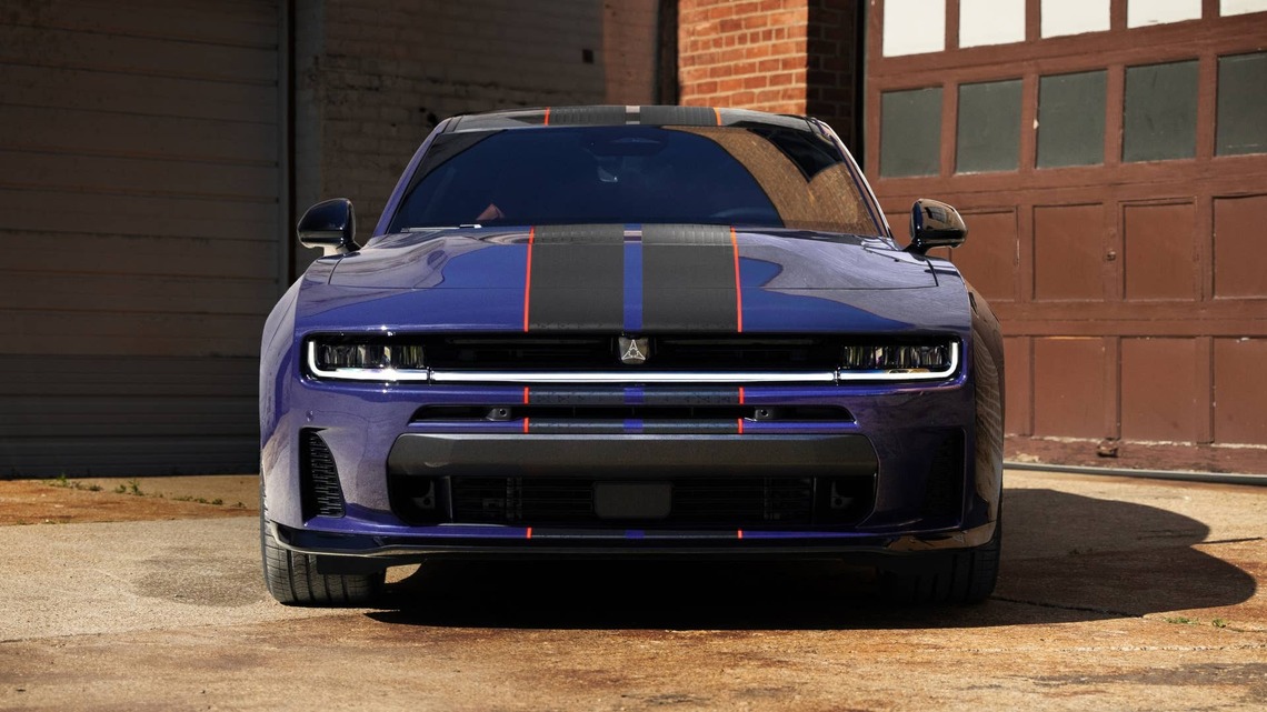 Dodge Is Teasing A More Powerful Gas Charger With A Super Bee Twist 