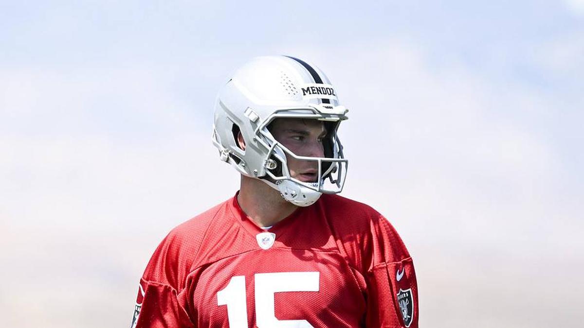  May 2, 2026; Henderson, NV, USA; Las Vegas Raiders quarterback Fernando Mendoza (15) runs through a drill during a Rookie Minicamp at Intermountain Health Performance Center. Mandatory Credit: Candice Ward-Imagn Images | Candice Ward-Imagn Images 