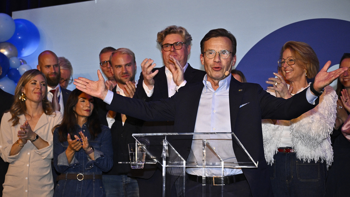 Swedish left edges ahead with vote result too close to call 