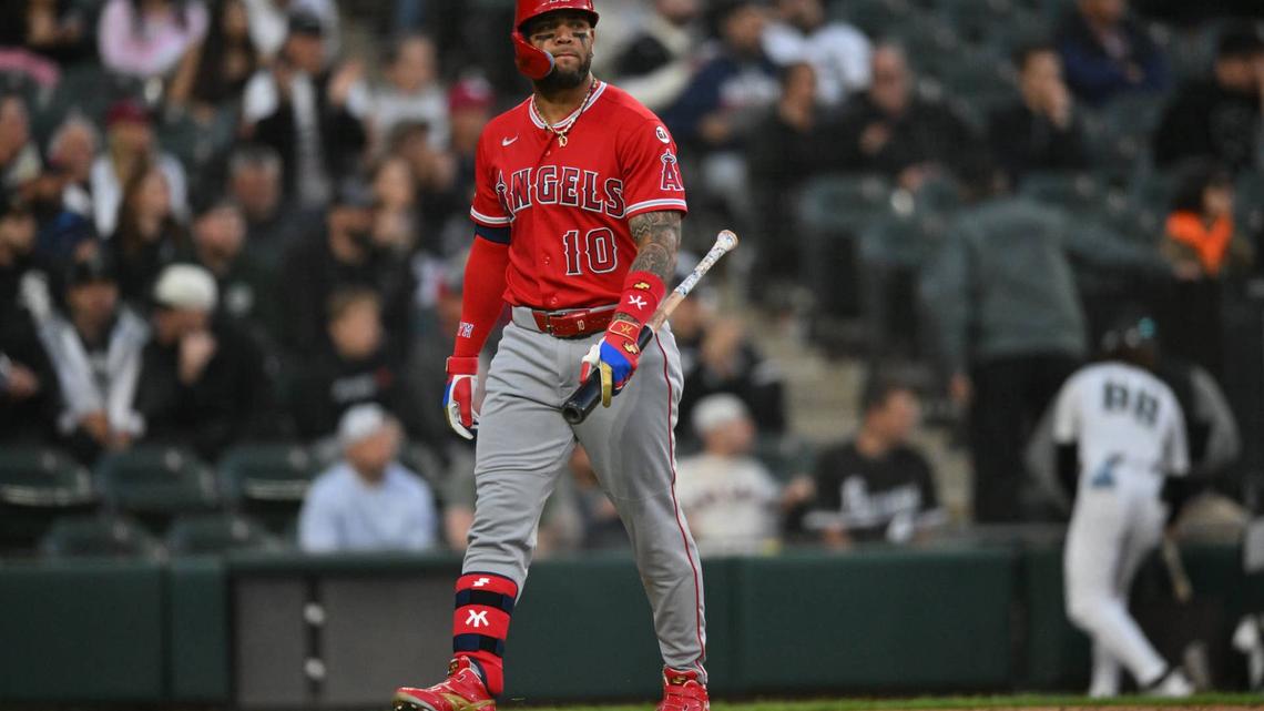 Angels' Yoán Moncada Placed on Injured List, May Need Surgery