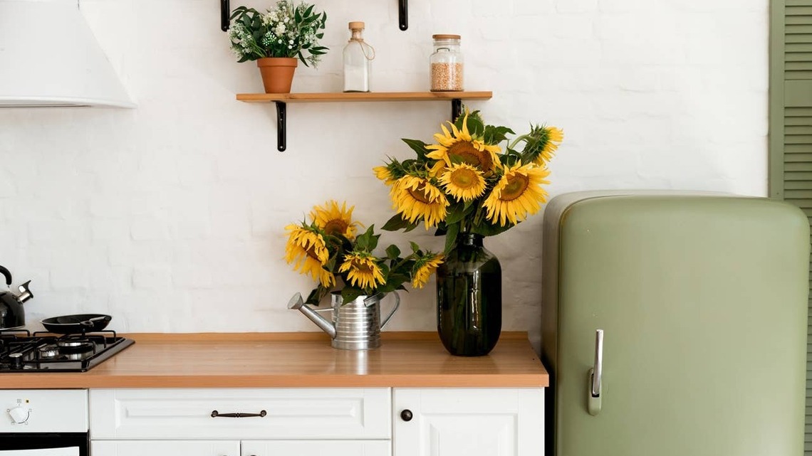 5 Tiny Updates That Make Your Kitchen Feel Instantly Cozier for Fall
