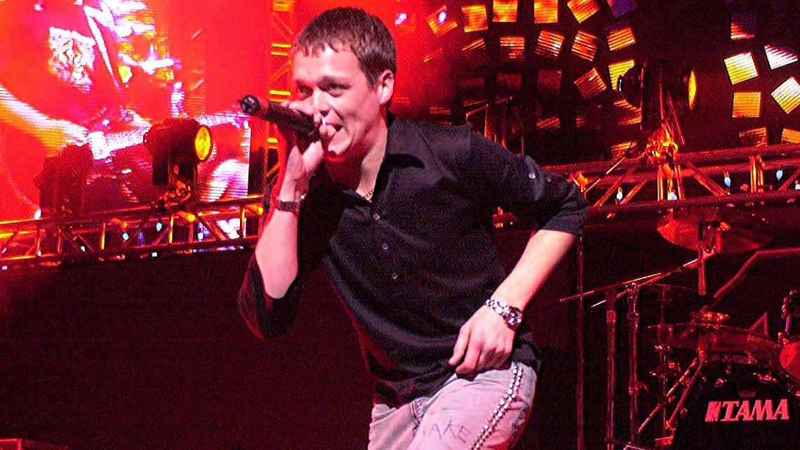 Beloved Rock Album Is Climbing the Charts for the First Time Since Singer's Death 