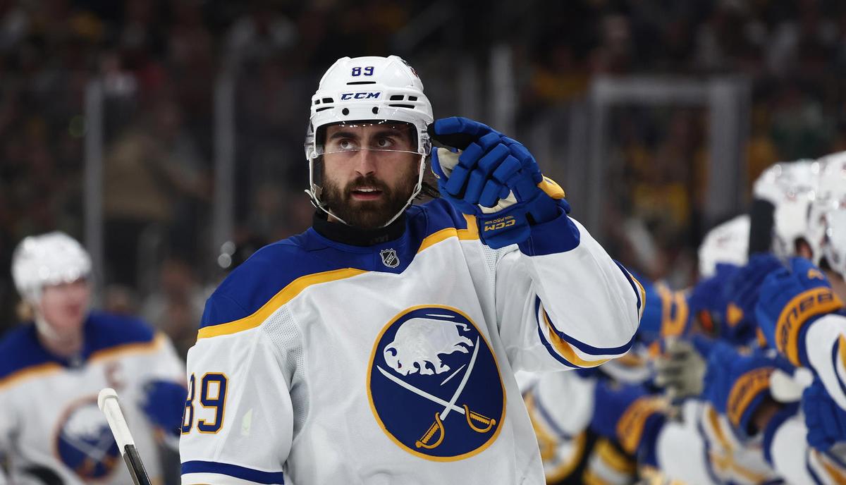  Who's Hot And Cold In The NHL Playoffs: Sabres Need More From Tuch 