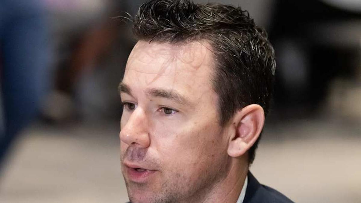  Mar 31, 2026; Phoenix, AZ, USA; Las Vegas Raiders head coach Klint Kubiak during the 2026 NFL Annual League Meeting at the Arizona Biltmore. Mandatory Credit: Mark J. Rebilas-Imagn Images | Mark J. Rebilas-Imagn Images 