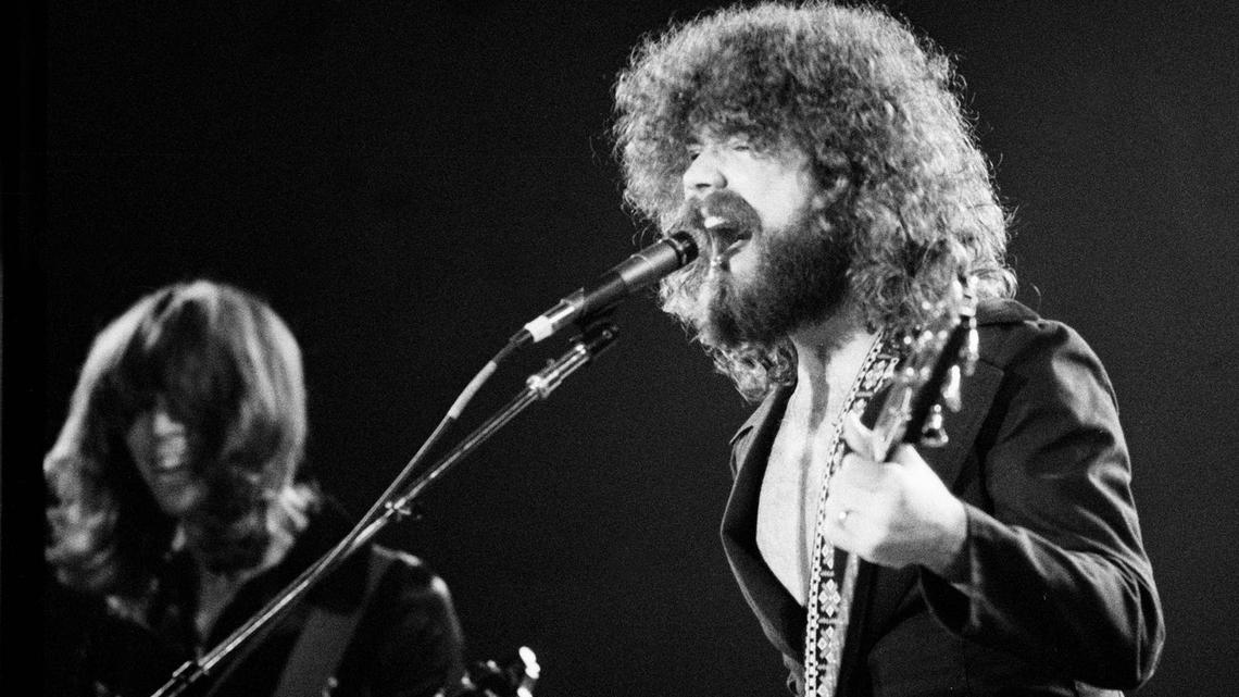 1977 Classic Rock Hit With Soaring Guitars and 'Dazzling' Harmonies Was Recorded in a Basement 