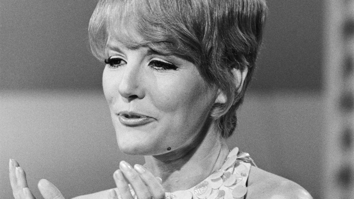 1964 Pop Song, Covered by Dolly Parton 20 Years Later, Became a No. 1 International Hit 