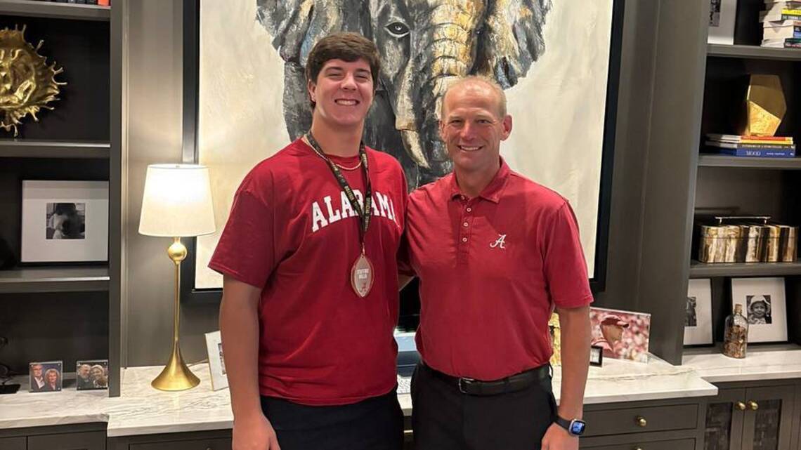 Alabama Football Adds 3-Star Class of 2027 Offensive Lineman