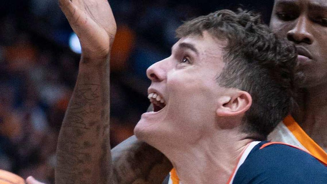  Auburn forward Filip Jovic (38) shoots against Tennessee center Felix Okpara (34) during their Day 2 2026 SEC Men's Basketball Tournament game at Bridgestone Arena in Nashville, Tenn., Thursday, March 12, 2026. | DENNY SIMMONS / THE TENNESSEAN / USA TODAY NETWORK via Imagn Images 