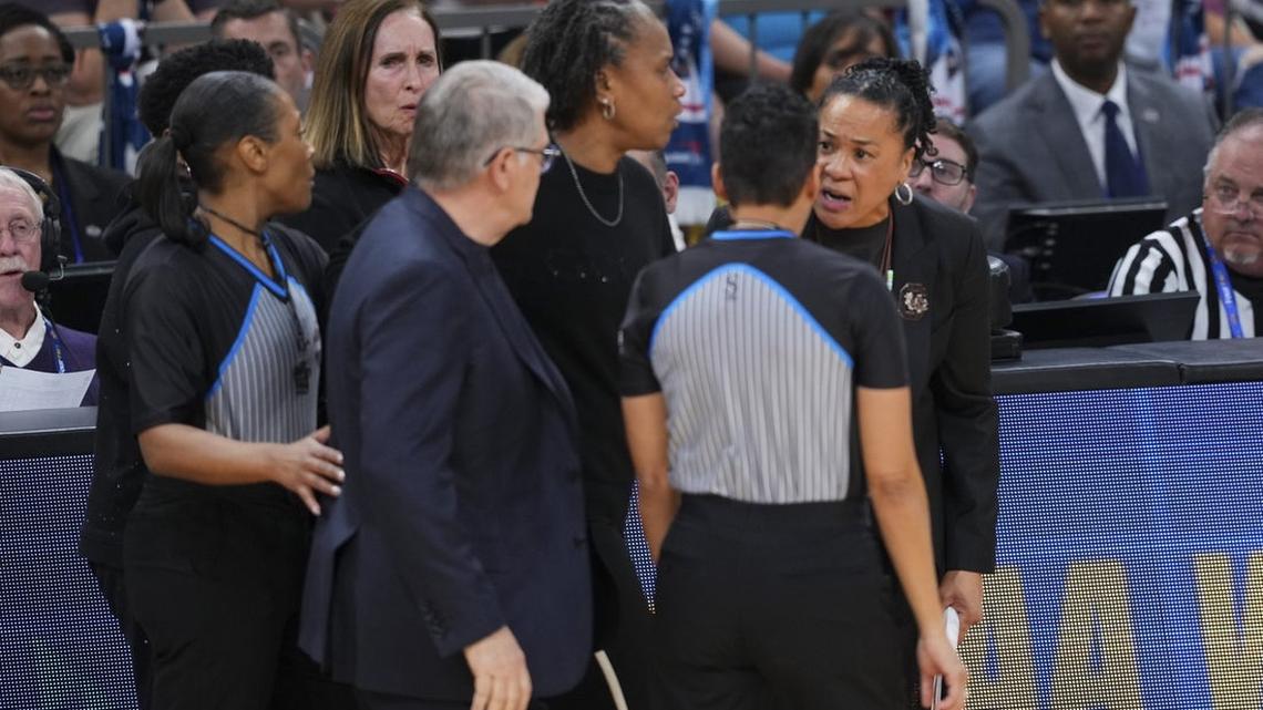 South Carolina's Dawn Staley moving on from spat with UConn's Geno Auriemma 
