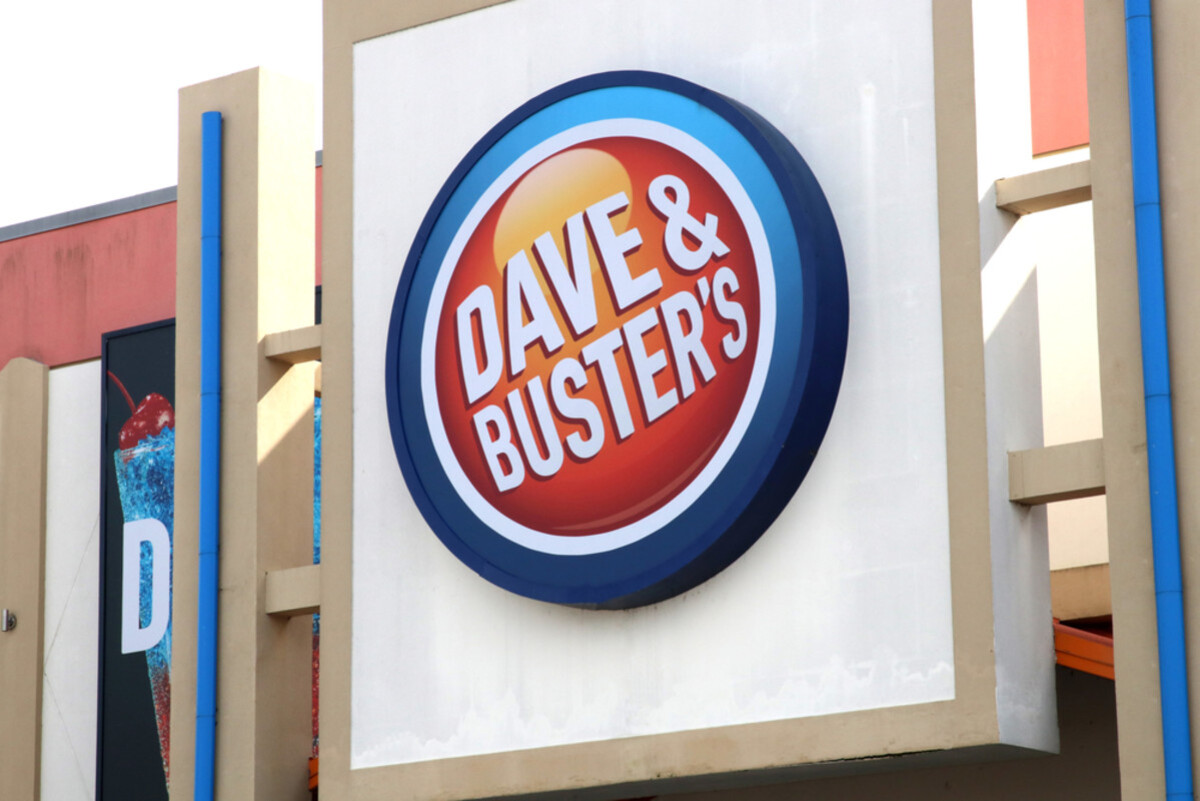 Dave & Buster’s