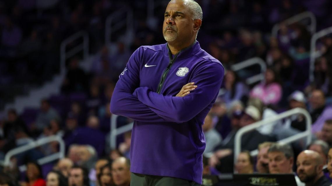 Report: Jerome Tang to return to Baylor coaching staff