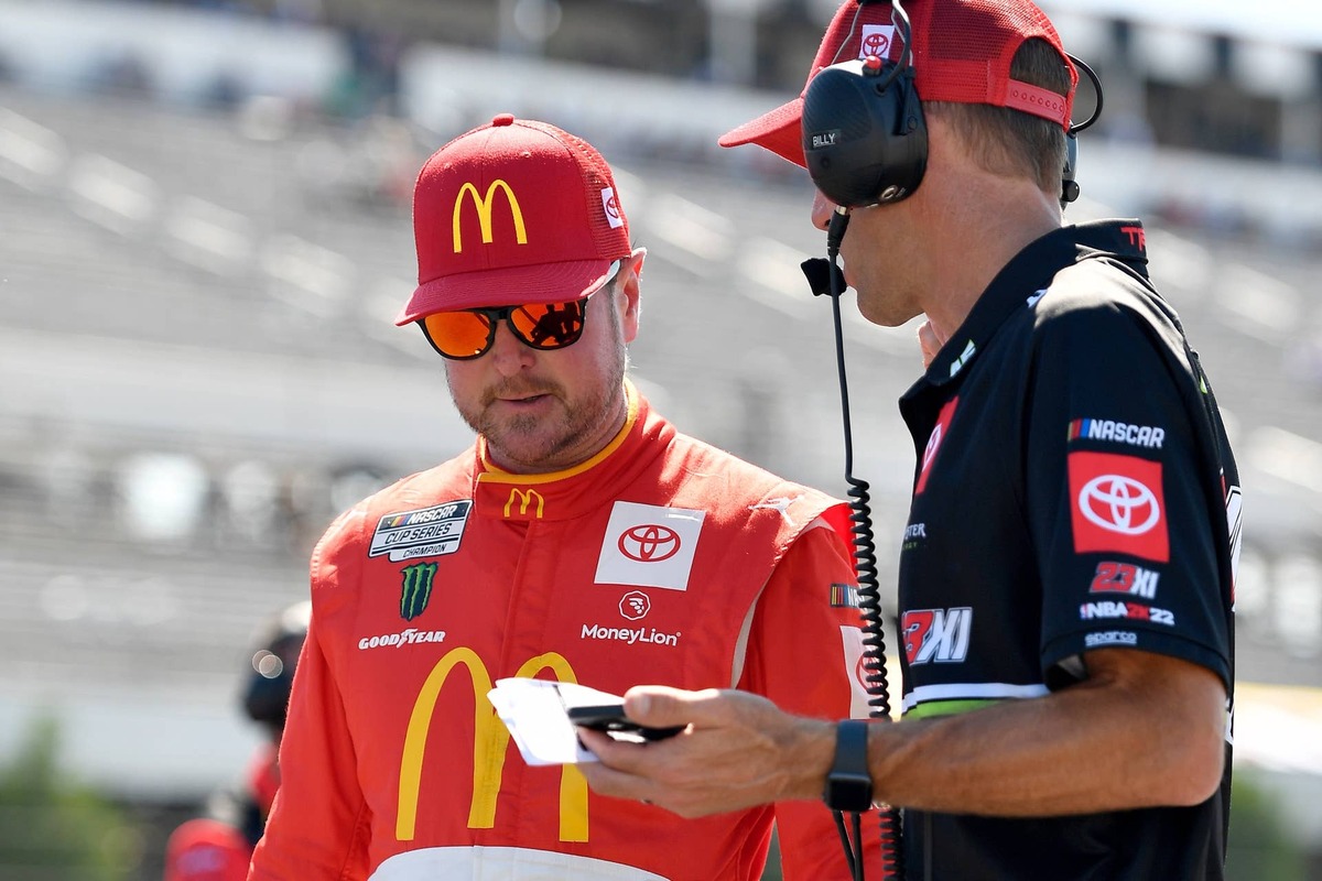  Kurt Busch on the track. (Photo by Logan Riely/Getty Images) 