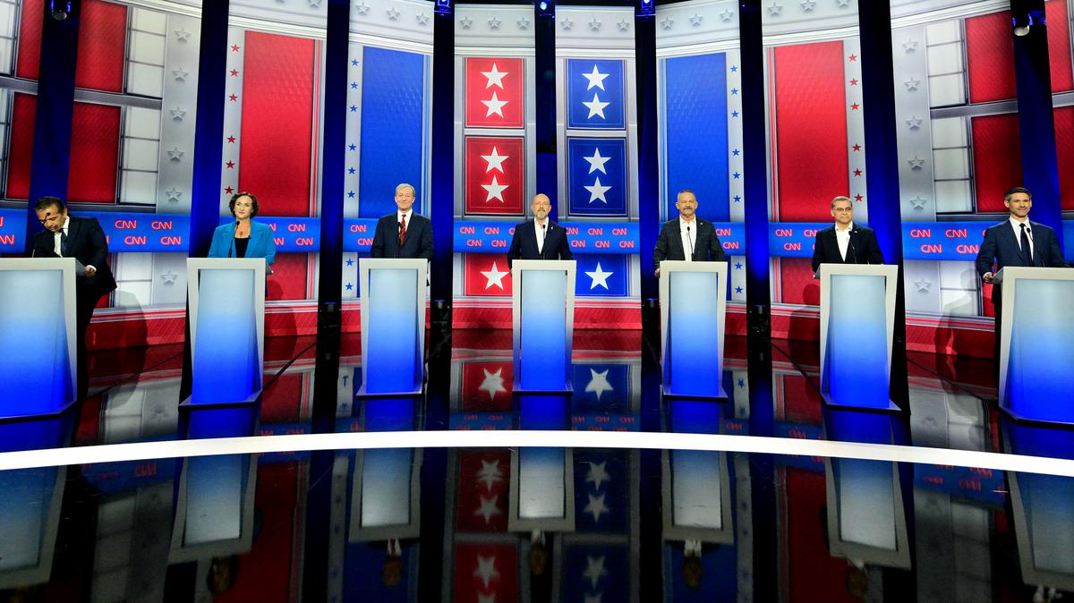 (L/R) Democratic candidate Antonio Villaraigosa, Democratic candidate Katie Porter, Democratic candidate Tom Steyer, Republican candidate Steve Hilton, Republican candidate Chad Bianco, Democratic candidate Xavier Becerra and  Democratic candidate Matt Mahan participate in a California gubernatorial debate at the East Los Angeles College Auditorium in Monterey Park, California, on May 5, 2026. Seven candidates for California governor are participating in the third televised debate, ahead of the June 2, 2026 primary elections. (Frederic J. Brown/AFP/Getty Images/TNS)