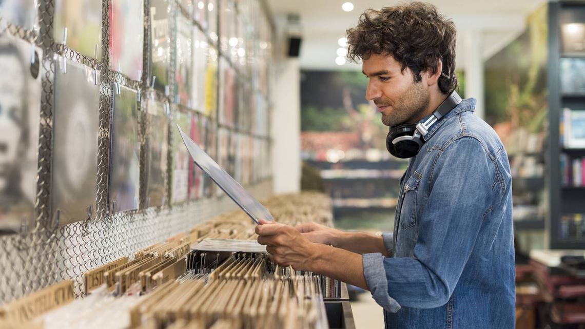 Soundwaves record store is closing its final location after 50 years 