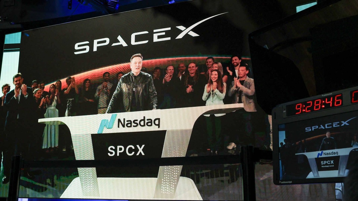  SpaceX (SPCX) went public on June 12 at $135 per share. 
