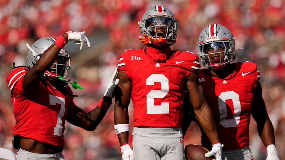  Ohio State standouts Caleb Downs and Sonny Styles are potential top 10 picks in the 2026 NFL draft. | Adam Cairns/Columbus Dispatch / USA TODAY NETWORK via Imagn Images 