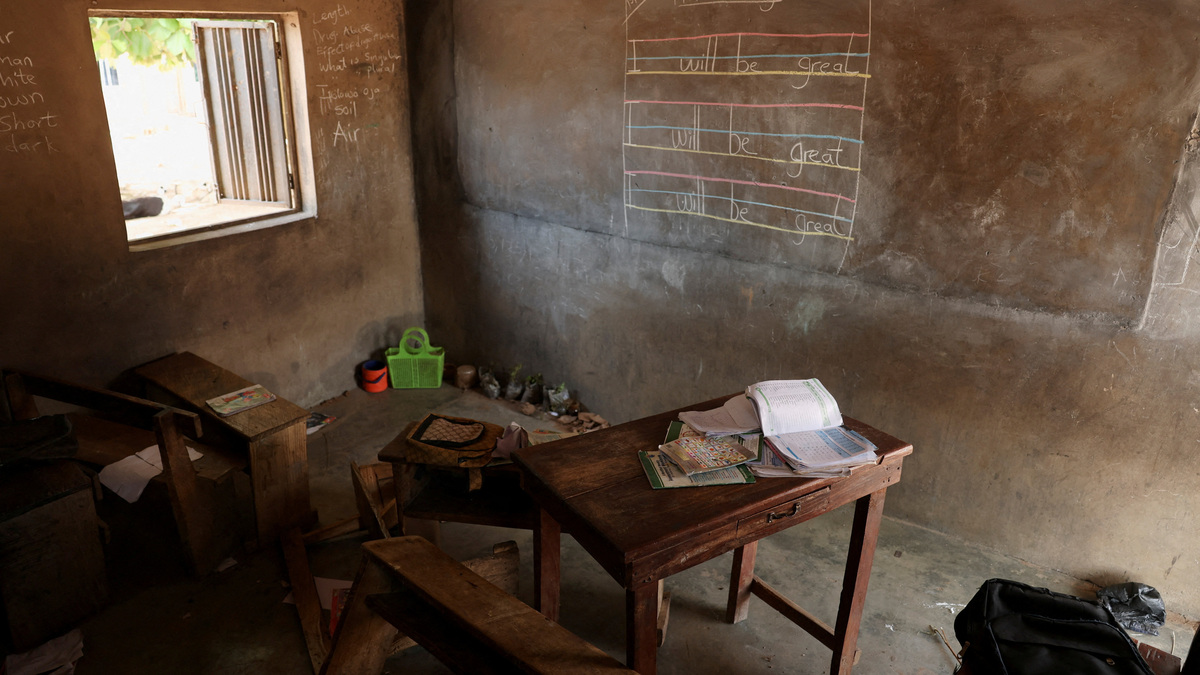 School items belonging to abducted students of Baptist Nursery and Primary School sit inside an empty classroom in Oyo State, Nigeria, June 2, 2026. REUTERS/Sodiq Adelakun