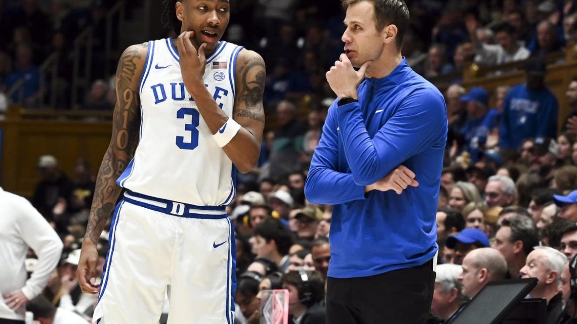 Top 25 roundup: No. 3 Duke knocks off No. 1 Michigan in D.C.