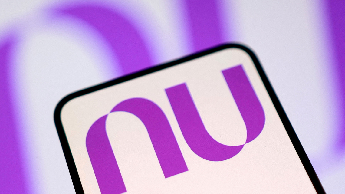 Monzo negocia su venta a Nubank por valoración de unos 10.000 millones de libras: Sky News 