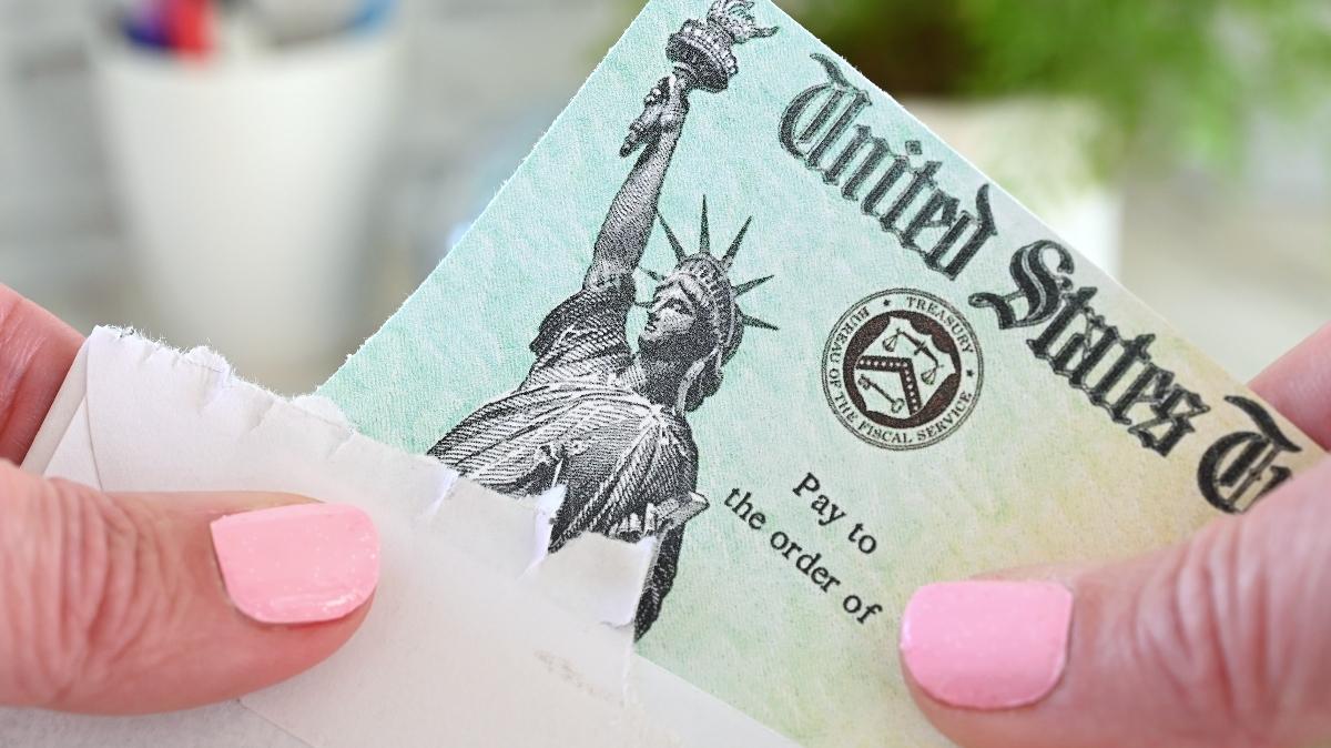 Here’s how soon you can get your tax refund in South Carolina in 2026.