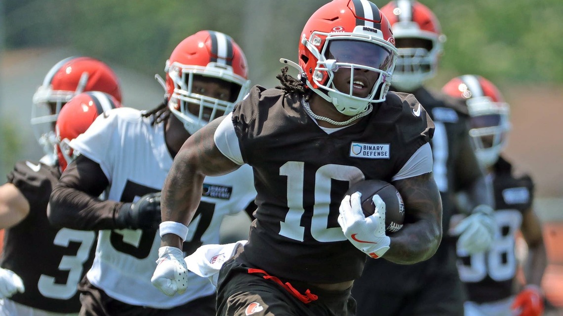 Quinshon Judkins, Carson Schwesinger Return to Practice 