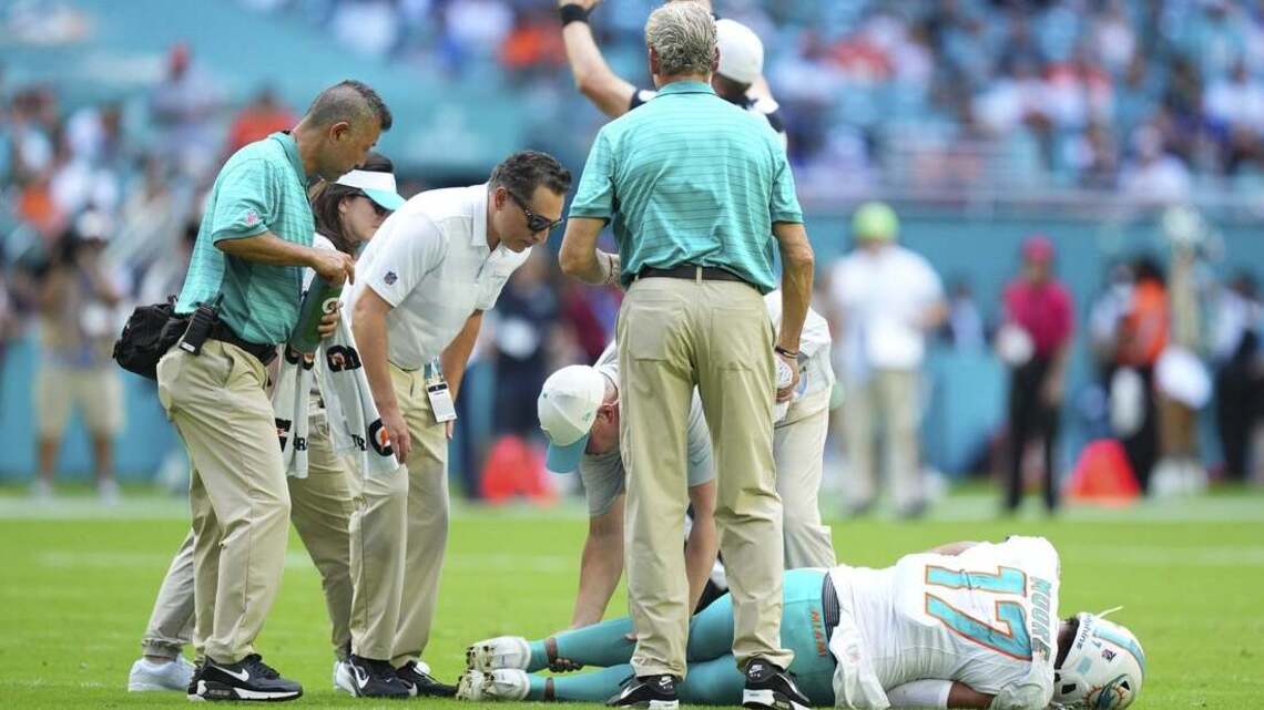 Dolphins rookie LB Trey Moore to have ankle surgery 