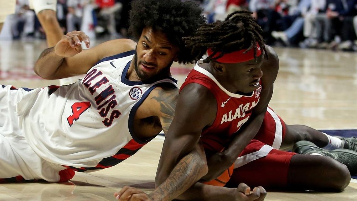 Alabama rolls Ole Miss with second-half surge 