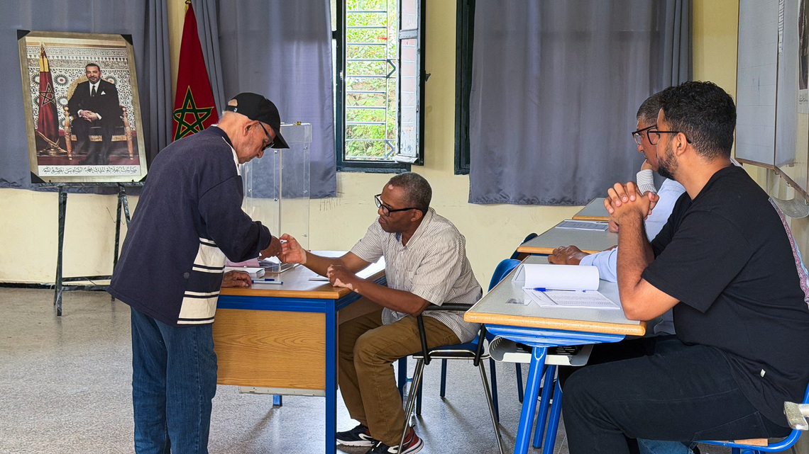 Moroccan centrist party tops parliament vote after boost from football chief
