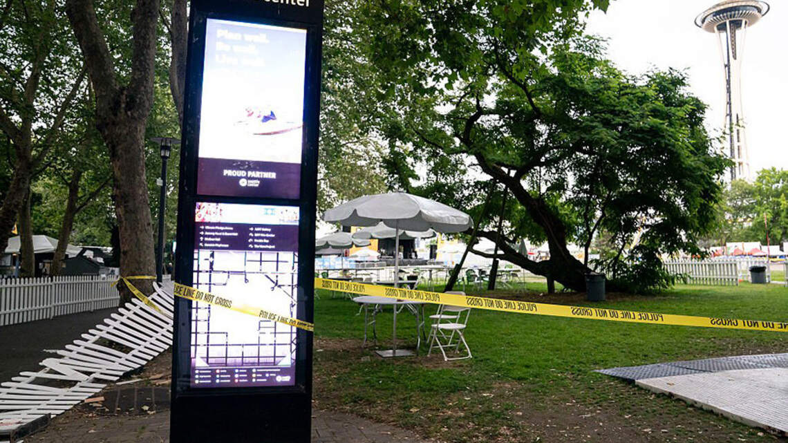 15-year-old boy arrested, second suspect sought in Seattle shooting that left 3 dead