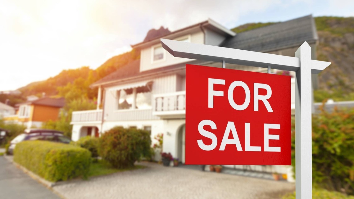 How Fed rate hikes impact home sellers (and how to navigate the shift)