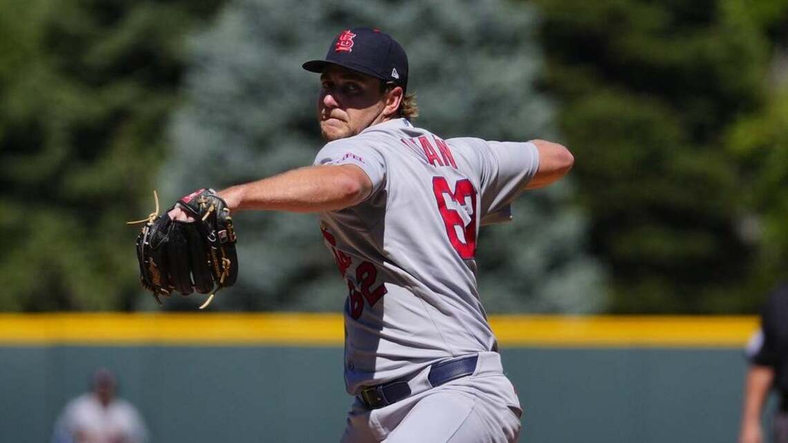 Cardinals storm past Rockies thanks to big inning, Cooper Hjerpe's debut 
