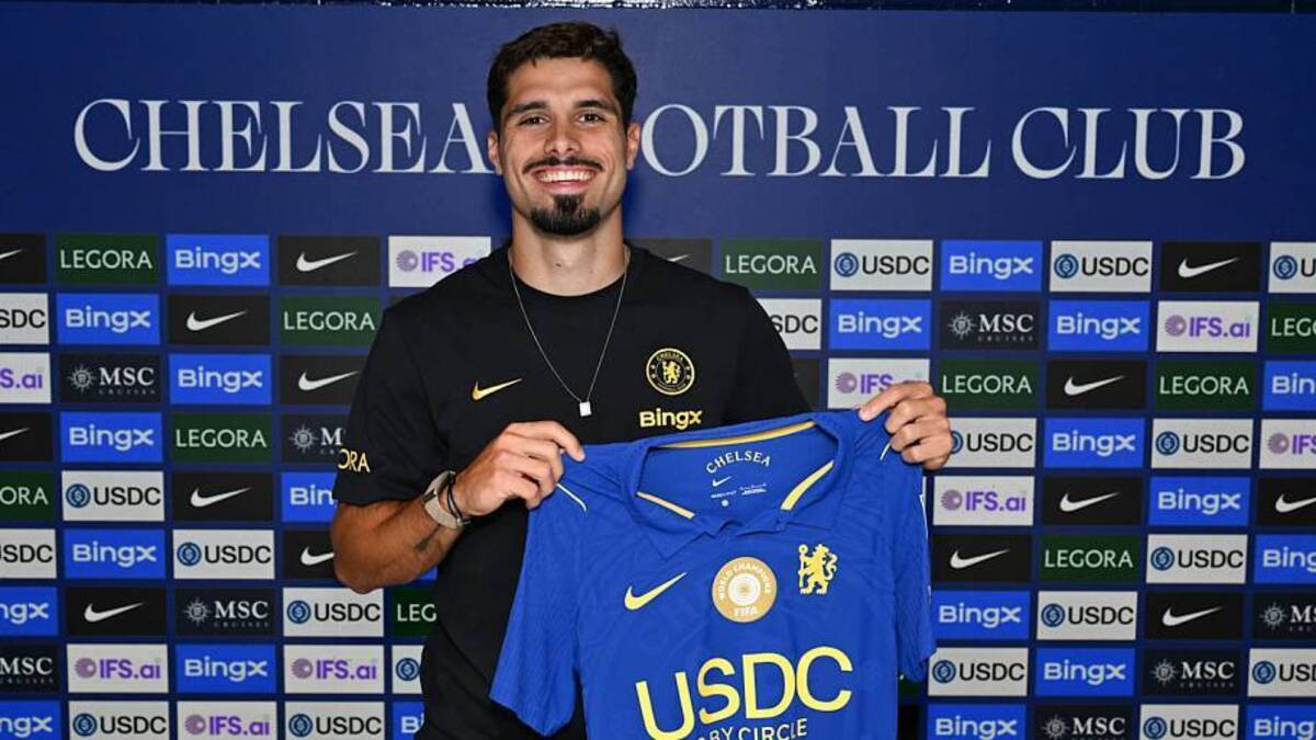 ‘Really Excited'-Pedro Neto Makes Chelsea Vow After Signing New Contract