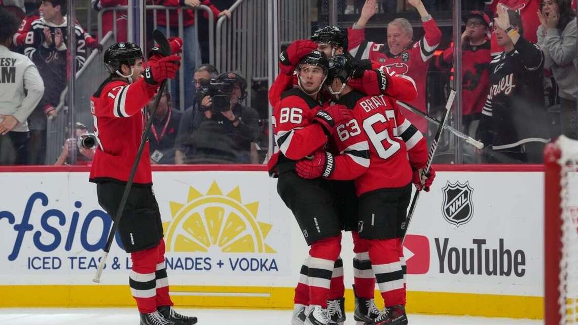 Devils enjoying a healthy Jack Hughes while Isles miss Mathew Barzal 