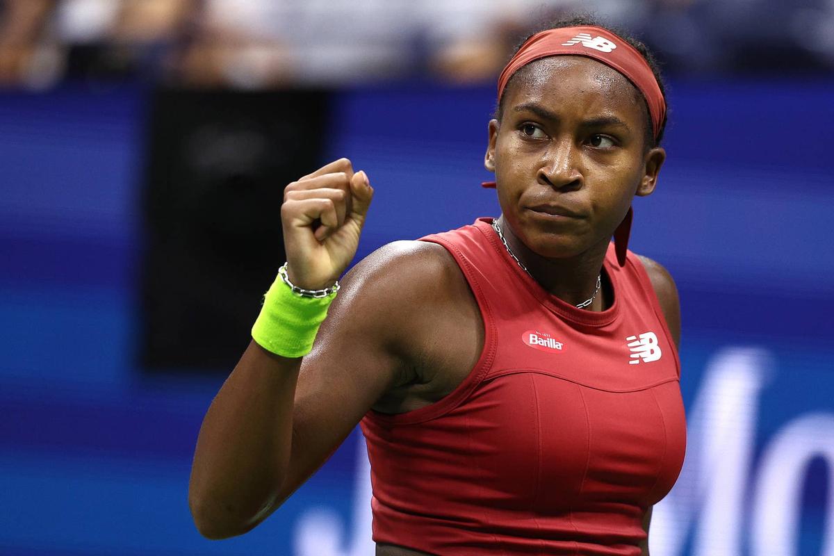  NEW YORK, NEW YORK - SEPTEMBER 09: Coco Gauff of the United States celebrates a point against Aryna Sabalenka of Belarus during their Women's Singles Final match on Day Thirteen of the 2023 US Open at the USTA Billie Jean King National Tennis Center on September 09, 2023 in the Flushing neighborhood of the Queens borough of New York City. (Photo by Elsa/Getty Images) 