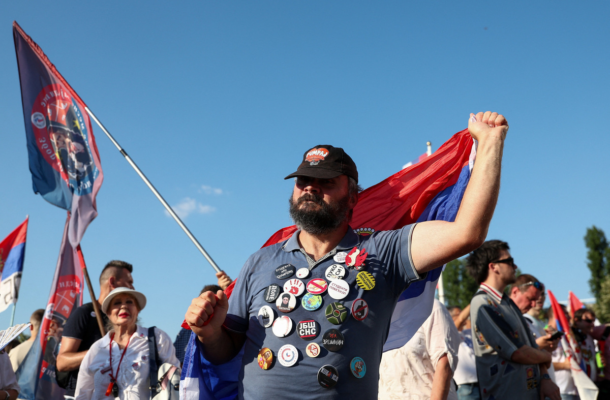 Demonstrators attend a student-led protest seeking to maintain the momentum of a nationwide anti-government movement that emerged after the deadly collapse of the Novi Sad railway station canopy in November 2024, in Novi Sad, Serbia, June 20, 2026. REUTERS Zorana Jevtic
