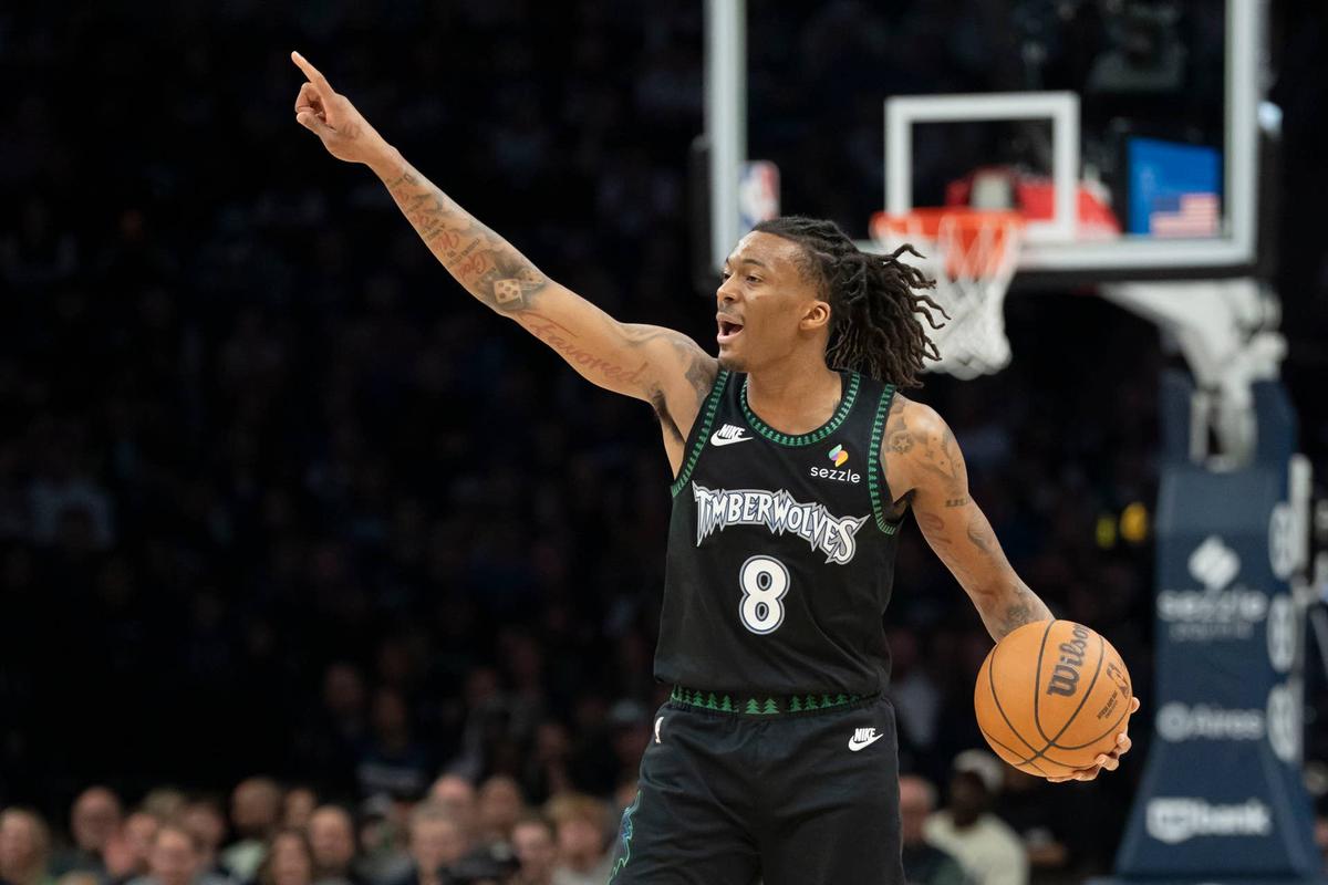  Minnesota Timberwolves guard Bones Hyland (8) Jesse Johnson-Imagn Images
