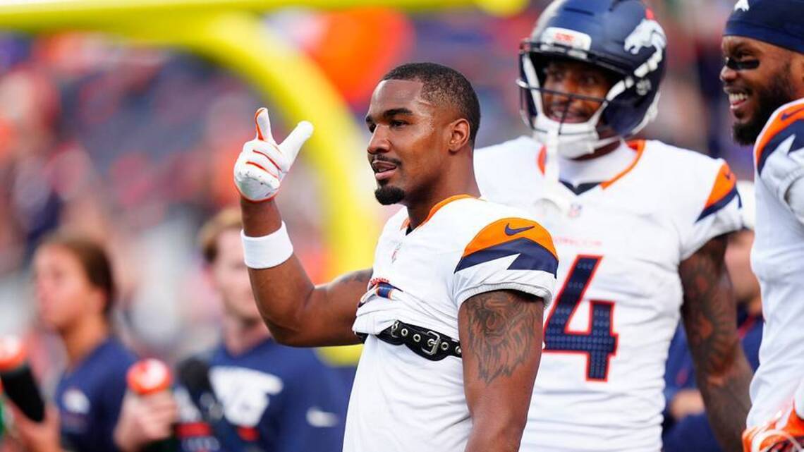 The Perfect Fantasy Football FanDuel Showdown Lineup Featuring Jaylen Waddle for Monday Night Football