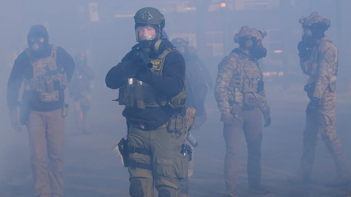 Close to 650 federal agents remain in Minnesota weeks after border czar announced end of operation 