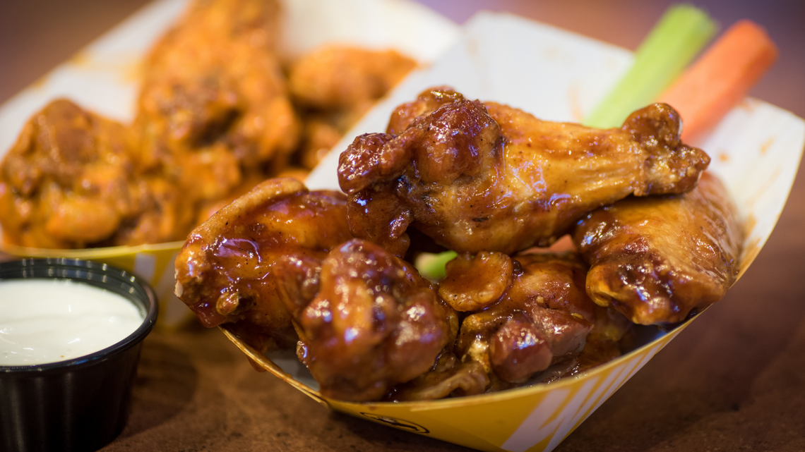 Buffalo Wild Wings Just Made 2 Fan-Favorite Sauces Permanent-Finally 