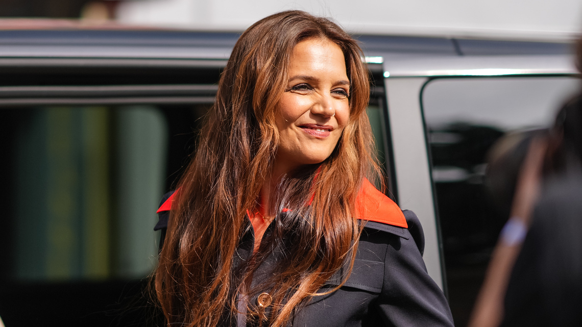 Katie Holmes Wore the Shoe Equivalent of a Chunky Knit Sweater - We're Sold 