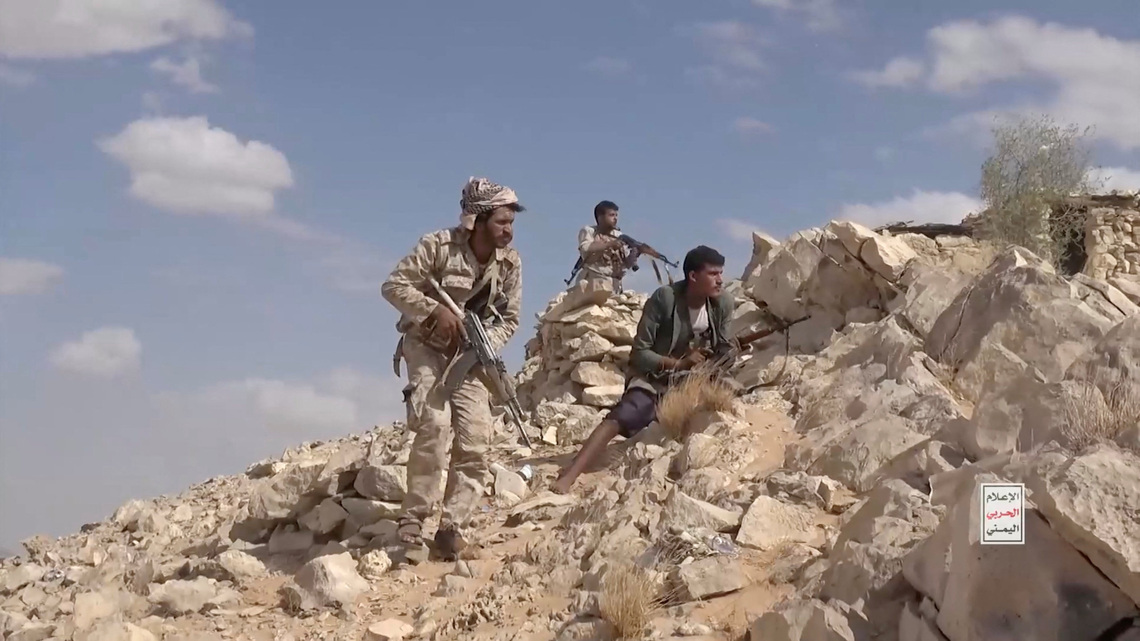 Houthis push for control of Yemen highlands; report says Trump called off US strikes