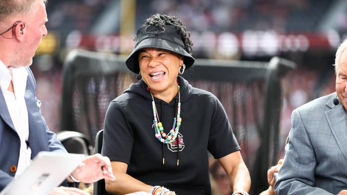 Dawn Staley Named Candidate For Dallas Mavericks' Coaching Job 