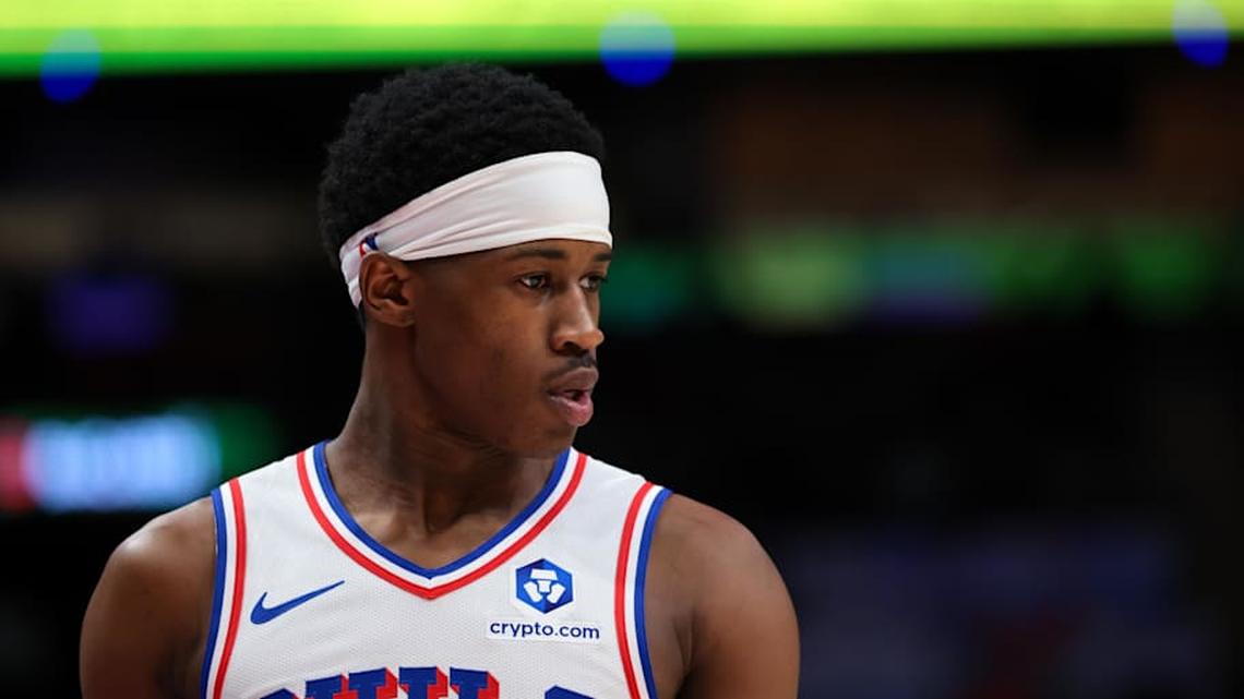  76ers guard VJ Edgecombe fought through injury early in the game to put together a dominant performance against the Celtics in Game 2. | Sam Navarro-Imagn Images 