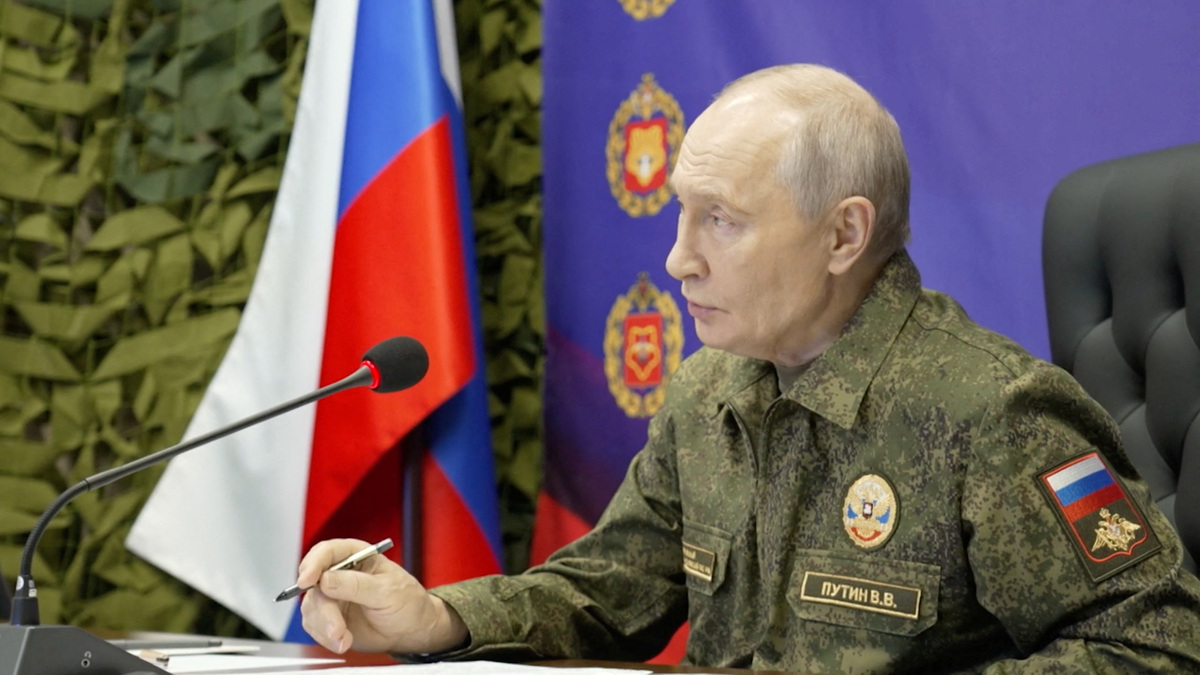 Putin says Russia is building non-negotiable 'security zone' in Ukraine ...